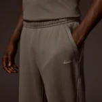 NOCTA FLEECE CS OPEN HEM SWEATPANT